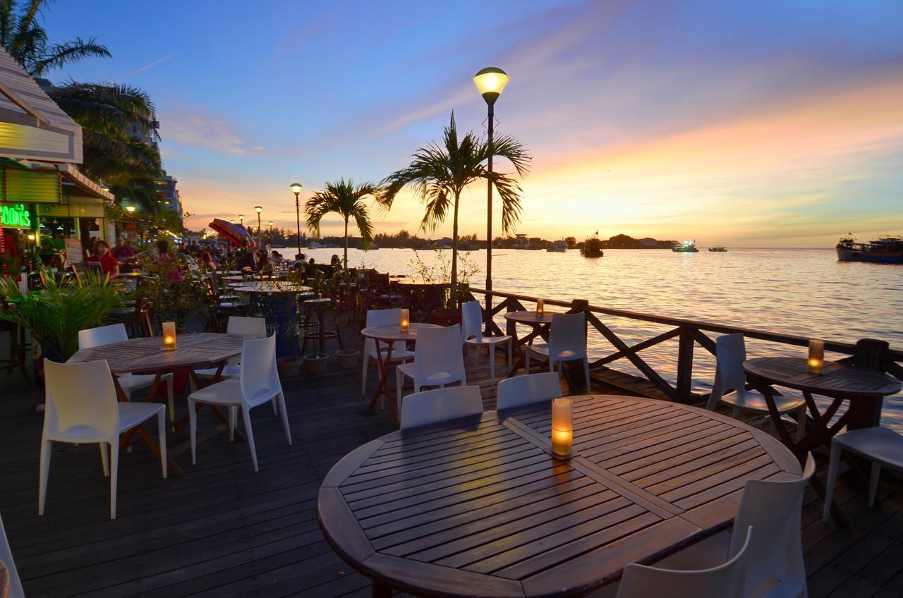 Hotel Kooler Inn Kota Kinabalu Exterior foto